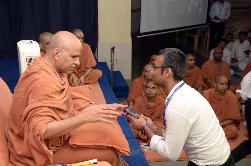 Bal-Balika Sanchalak Training Shibir - Swaminarayan Dham