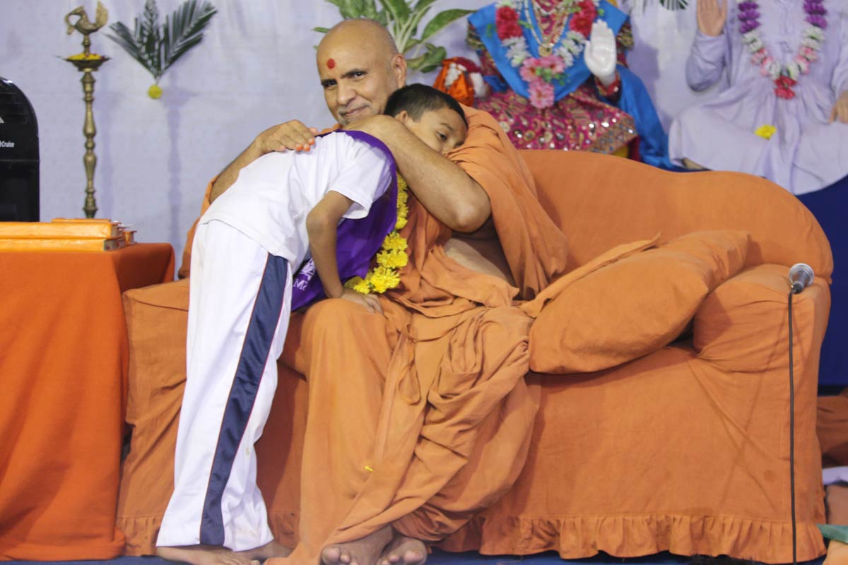 Bal Adhivation - Swaminarayan Dham Gandhinagar