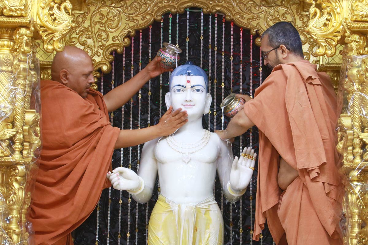 SMVS Swaminarayan Mandir Vasna 29th Patotsav