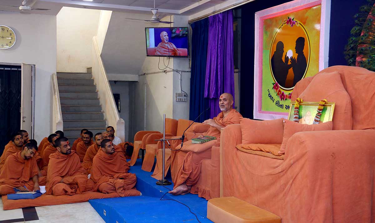SMVS Swaminarayan Mandir Vasna 31th Patotsav