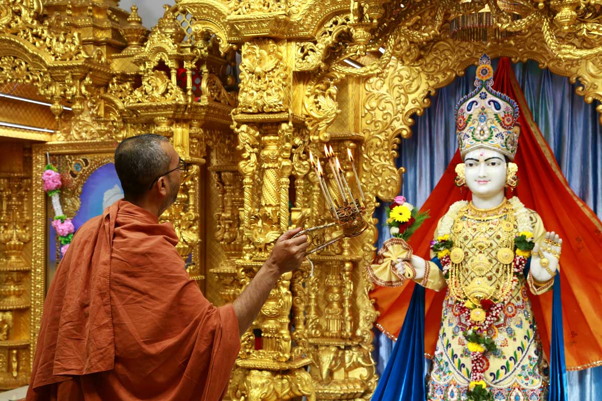 	 SMVS Swaminarayan Mandir Vasna - Poonam Samaiyo