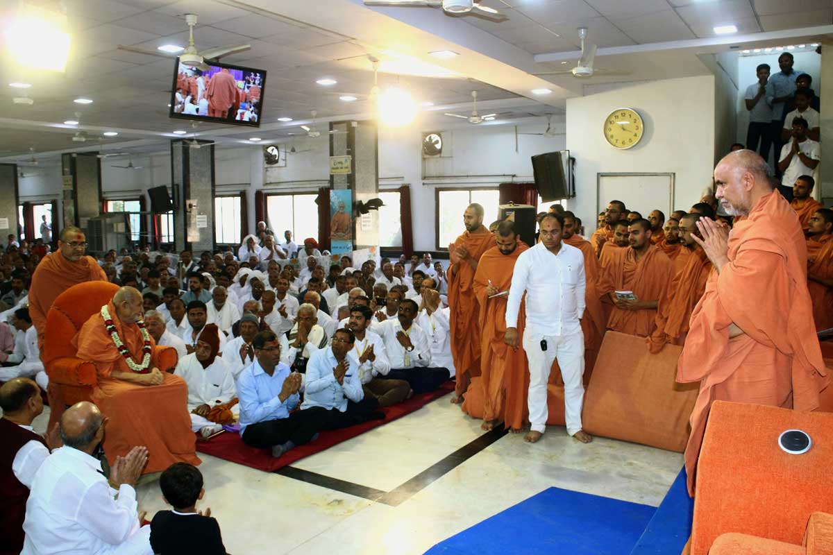 	 SMVS Swaminarayan Mandir Vasna - Poonam Samaiyo