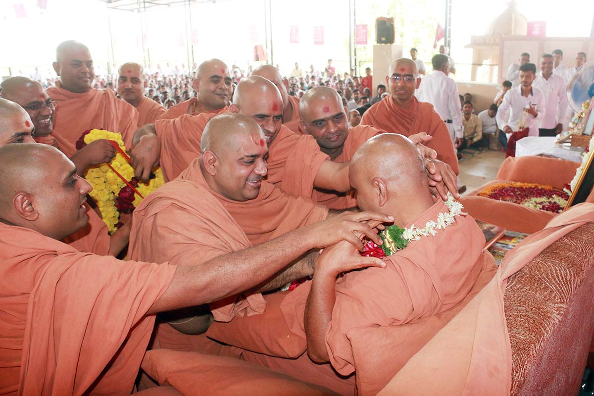 HDH Bapji 87th Pragatyotsav Celebration - Godhar