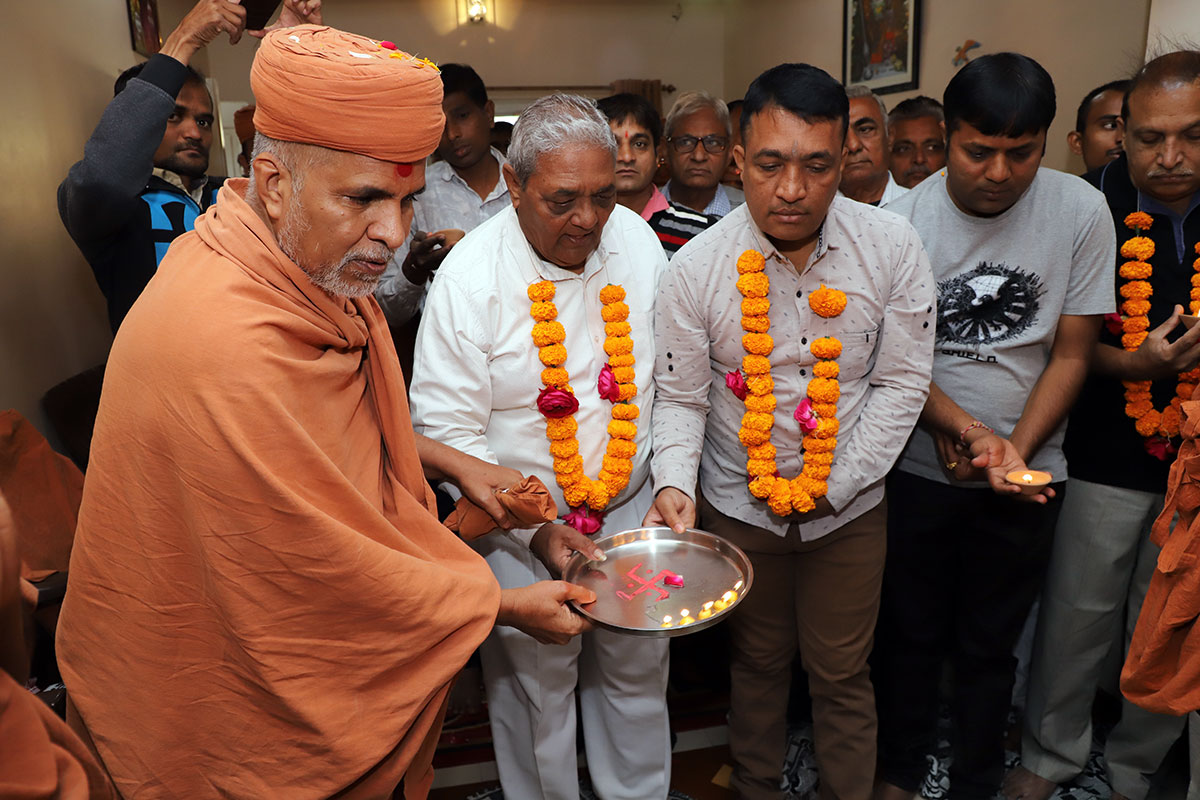 Himatnagar - HDH Swamishri Padhramni