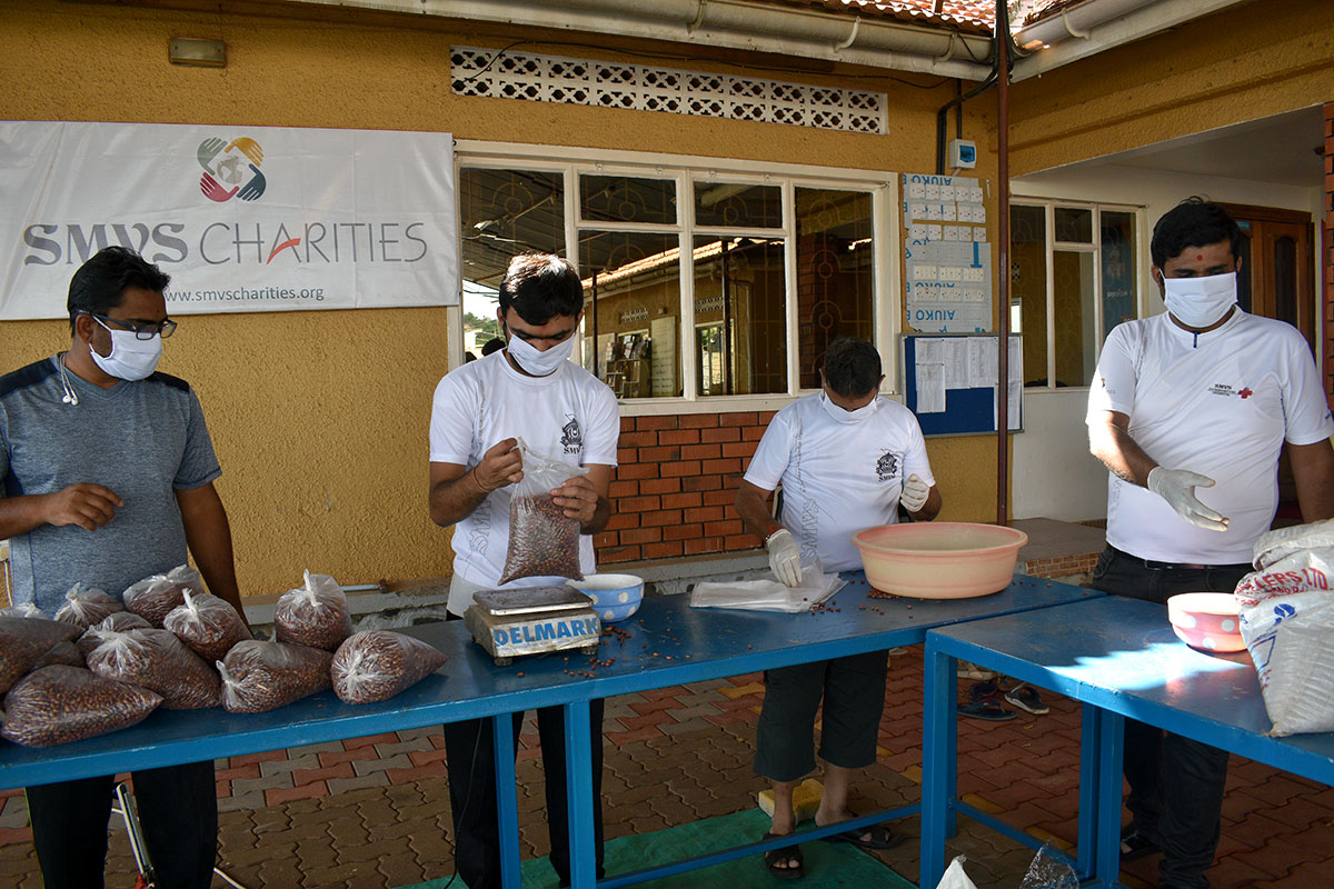 Community Services By SMVS During The Coronavirus Lockdown Abroad