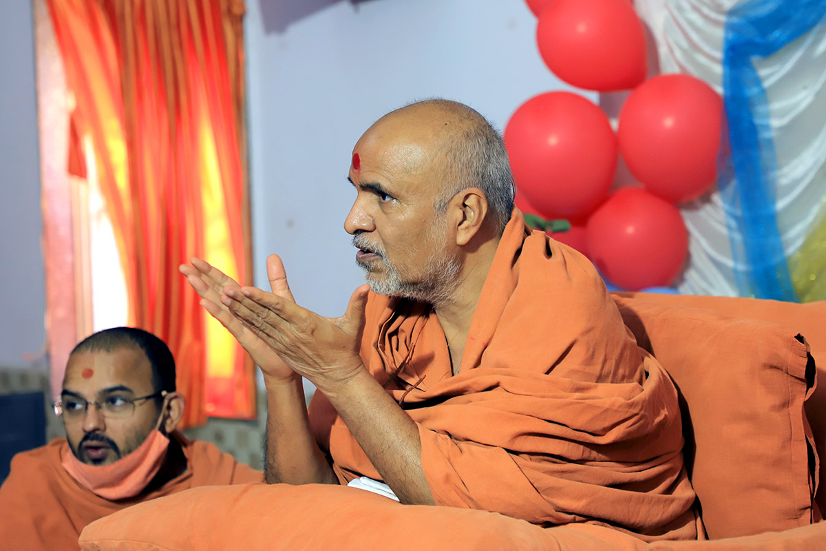 Morbi - HDH Swamishri Vicharan