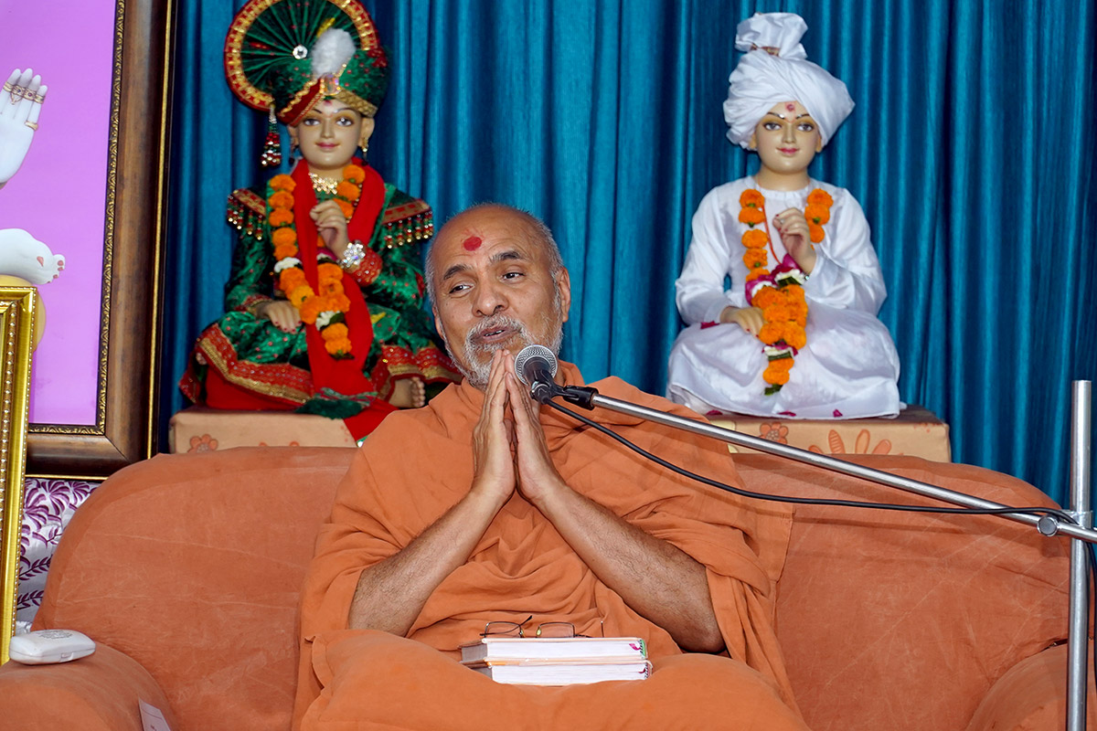 HDH Swamishri Vicharan - Surendranagar | March, 2021