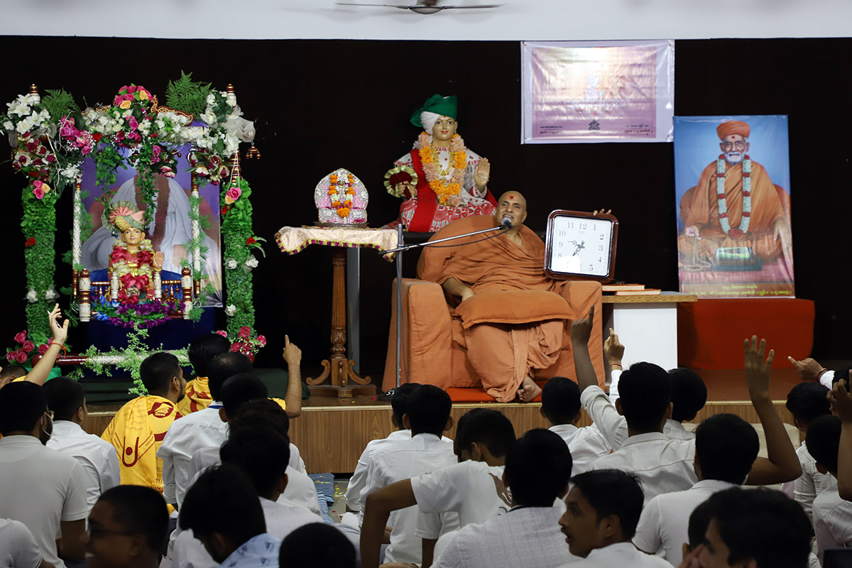 Sankalp Kishore Shibir at Swaminarayan Dham