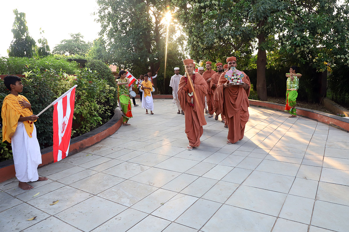 Gurukul Day at Swaminarayan Dham
