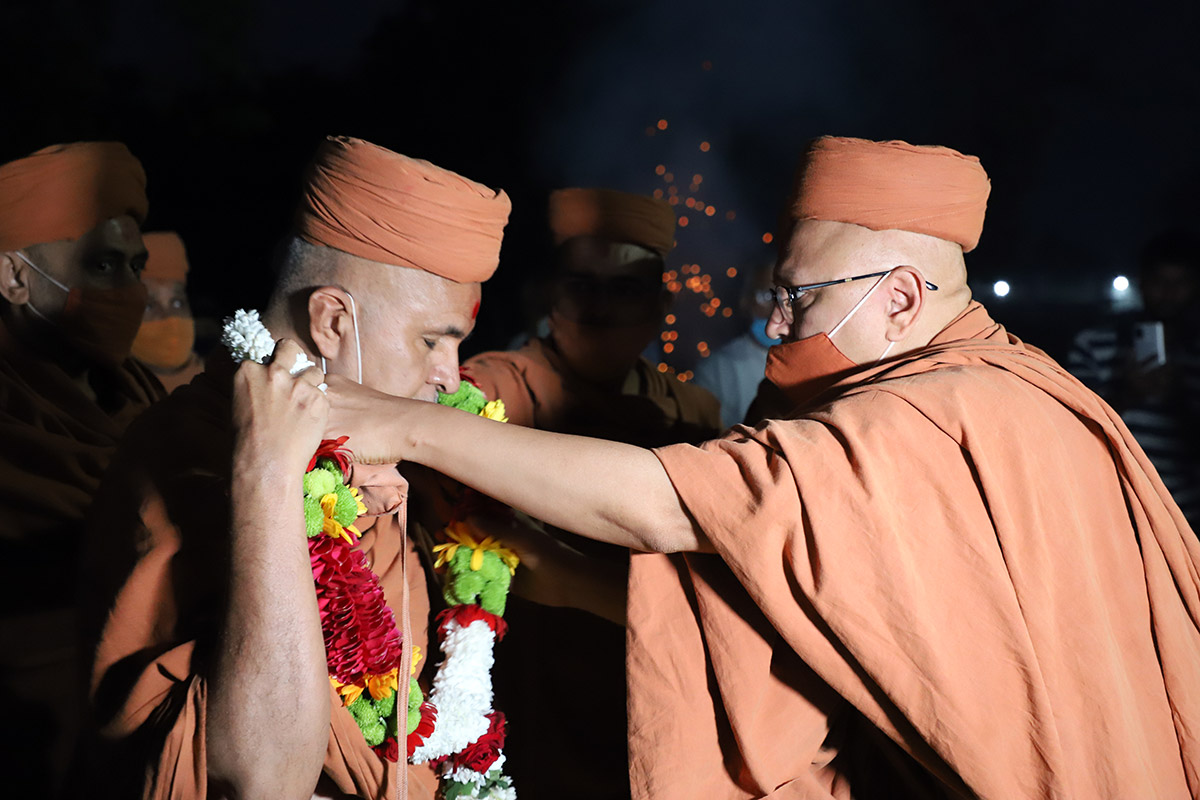 Bhakti Niwas opening at Swaminarayan Dham
