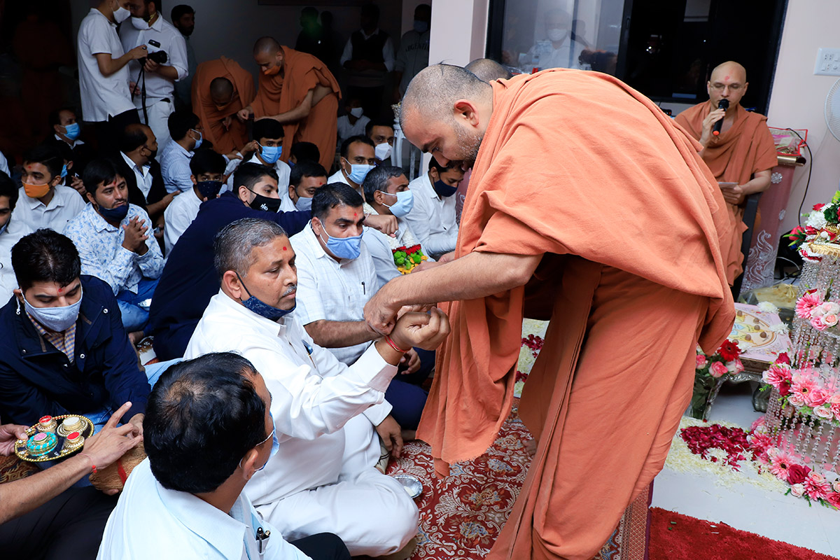 Bhakti Niwas opening at Swaminarayan Dham