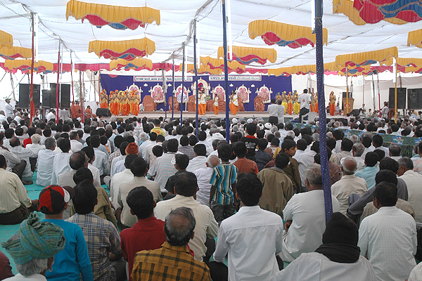 SMVS Rajat Gaurav Din & Satsang Kendra Uddghatan - Sanand