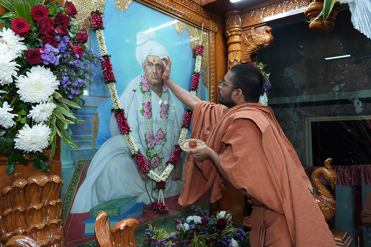SMVS Swaminarayan Mandir 21th Patotsav - Swaminarayan Dham