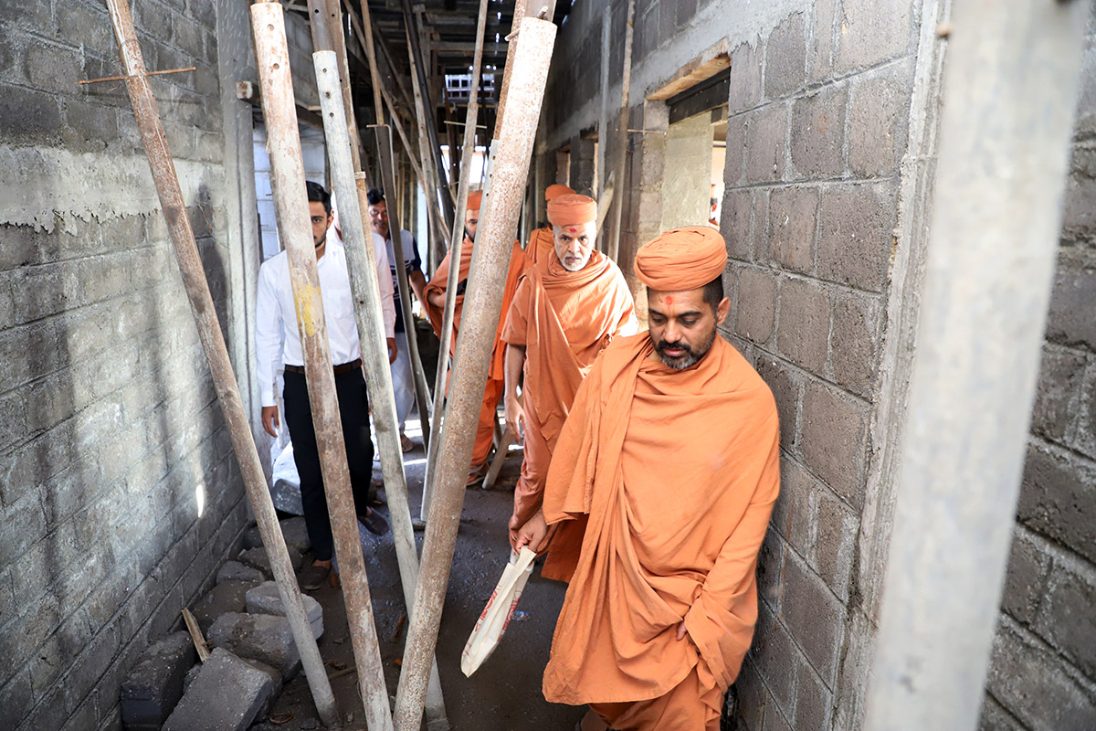 HDH Swamishri Mandir Visit