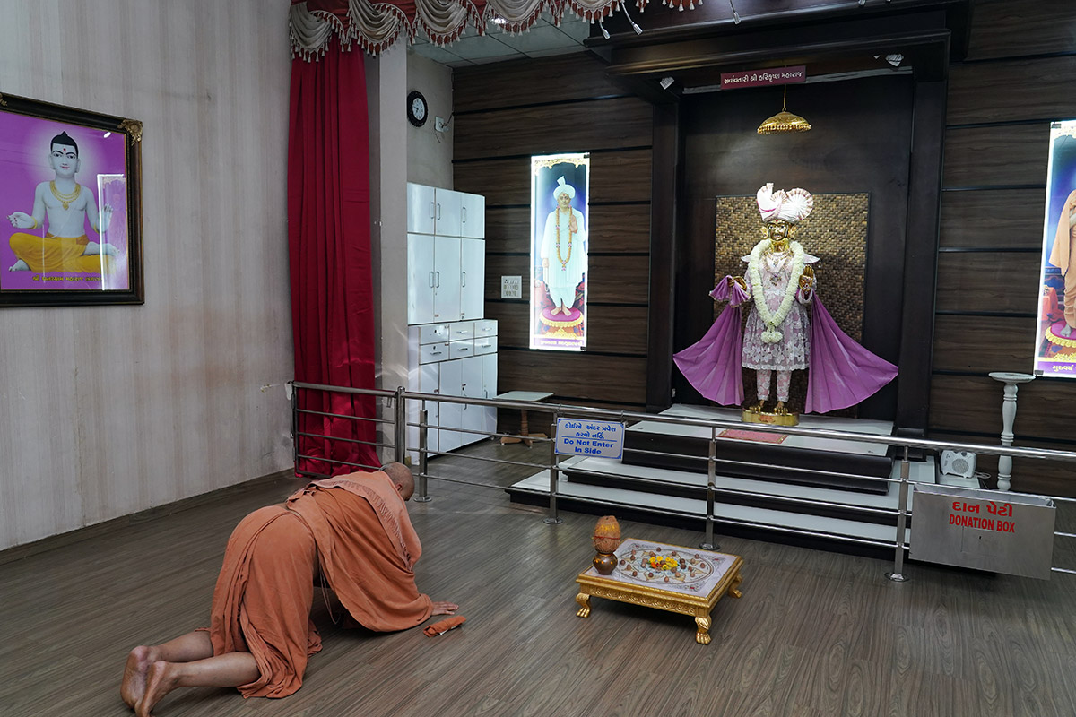 HDH Swamishri labh in Dhanurmas - Swaminmarayan Dham