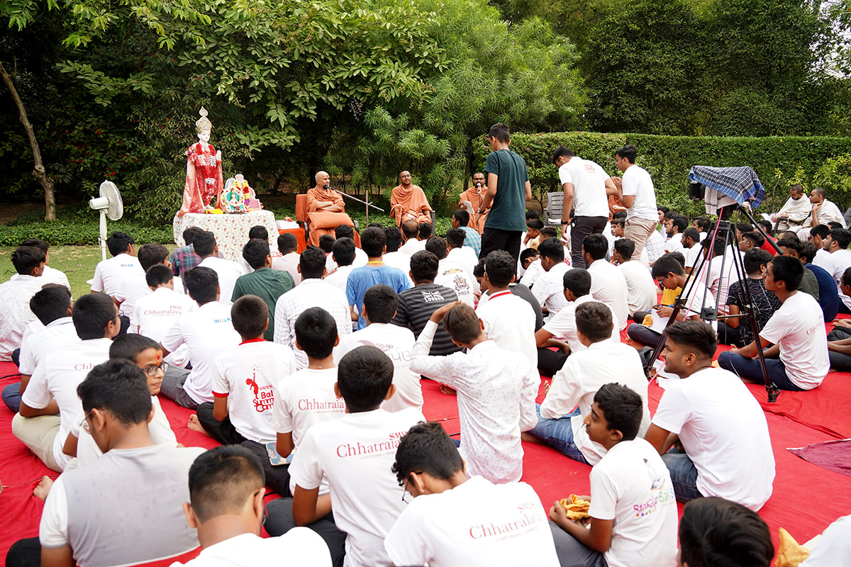 Vacation Kishor Shibir at Swaminarayan Dham