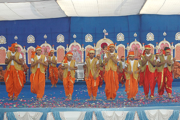  SMVS Rajat Gaurav Din & Shilanyas Samaroh - Surendranagar