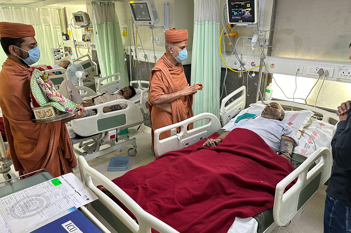 SMVS Swaminarayan Hospital Darshan