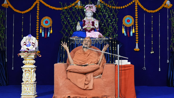 HDH Swamishri Vicharan - 11 to 20 Feb, 2024
