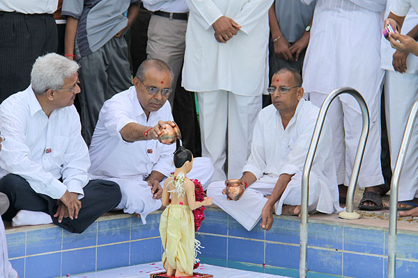 Jal Zilani Ekadashi Utsav - Swaminarayan Dham