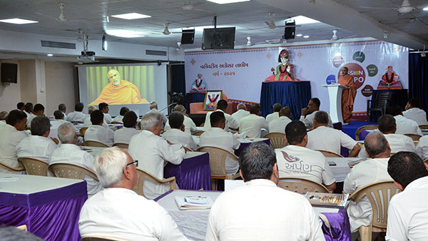 Vahivatiy Agresar Training | Swaminarayan Dham, Gandhinagar, India
