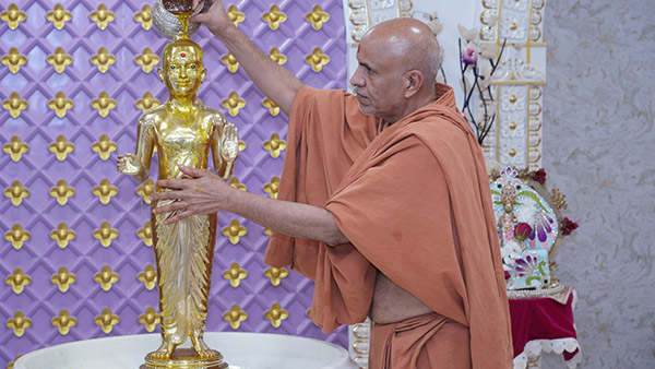 Abhishek Ghanshyam Maharaj Murti Pratishtha Ceremony | Queensbury, London