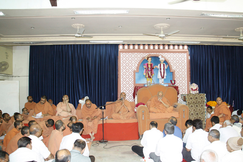 SMVS Swaminarayan Mandir Vasna - Poonam Samaiyo & Fuldolotsav