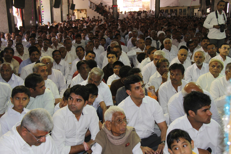 SMVS Swaminarayan Mandir Vasna - Poonam Samaiyo & Fuldolotsav