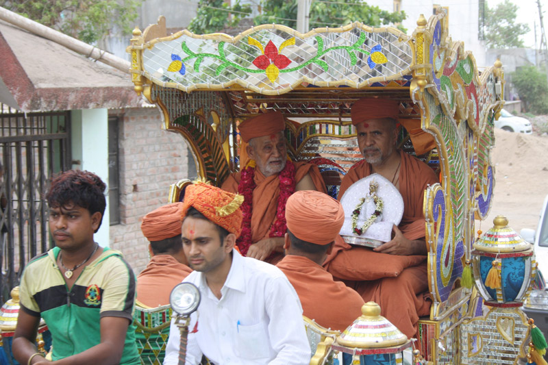 Swaminarayan Mandir Murti Pratistha Utsav - Halol