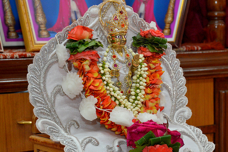 SMVS Swaminarayan Mandir Vasna - Poonam Samaiyo & HDH Bapji Pragatyotsav