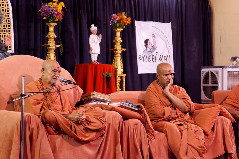 Spiritual Yuva Camp - Swaminarayan Dham