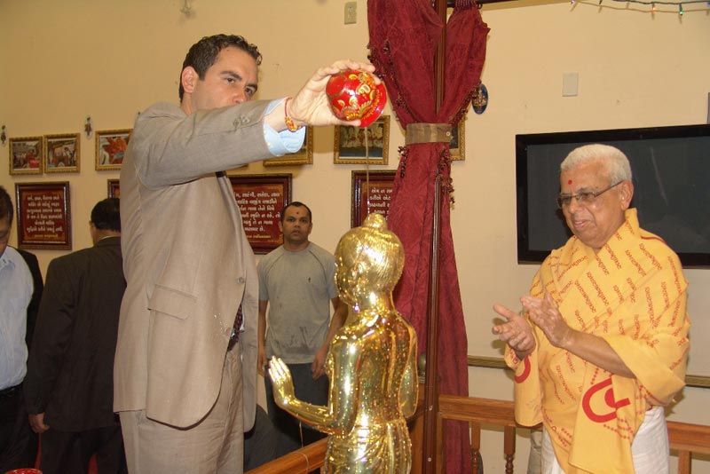 Mayor visits - SMVS Swaminarayan Mandir JC, NJ
