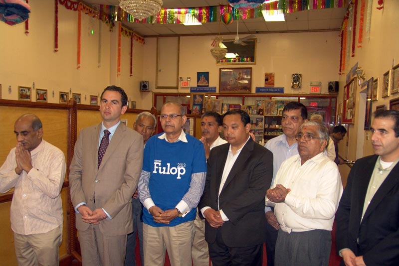 Mayor visits - SMVS Swaminarayan Mandir JC, NJ
