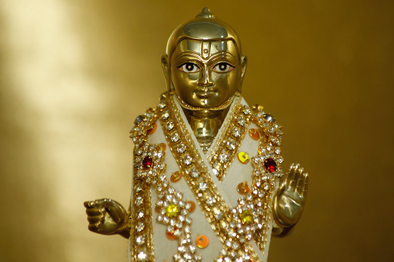 Harikrishna Maharaj Pratistha