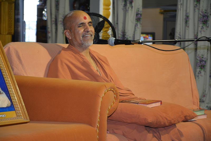 HDH Swamishri Vicharan - SMVS Swaminarayan Mandir JC, NJ