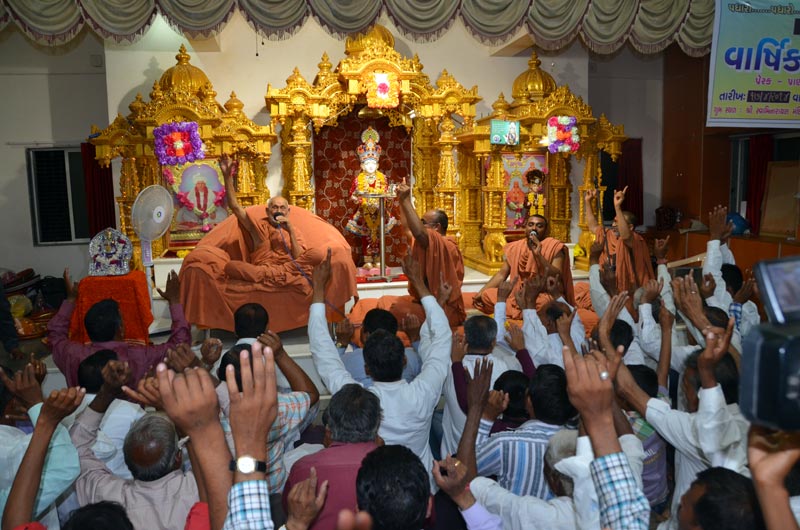 SMVS Swaminarayan Mandir Santrampur Patotsav